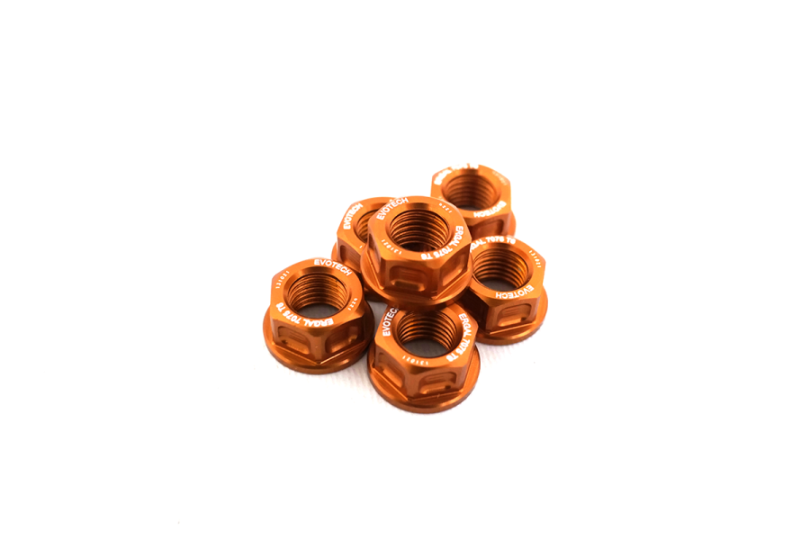 Set Di 6 Dadi Vintage Corona E Ancoraggio 12 Mm - Gioco In Bakelite Scotch Burro - Pre-1950