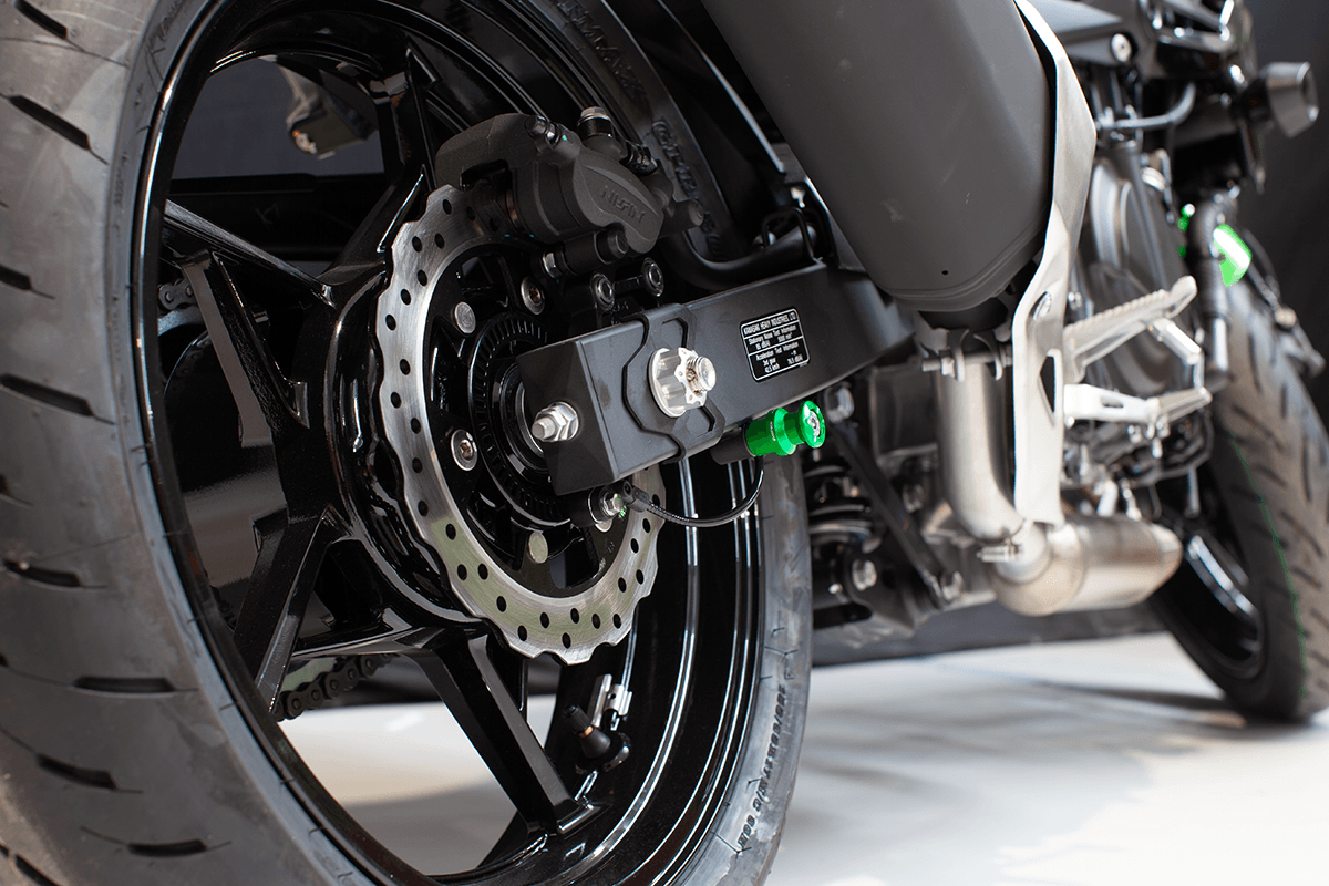 Support Paddock Bobbins M8 Vert Pour Kawasaki Z900 2017-2024 – Accessoire Alu Anodisé