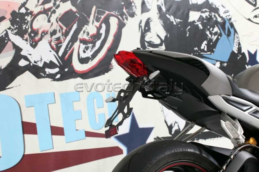R&G Racing Tail Tidy For Triumph Street Triple RS 765 (2017-2024) – Sleek Number Plate Holder